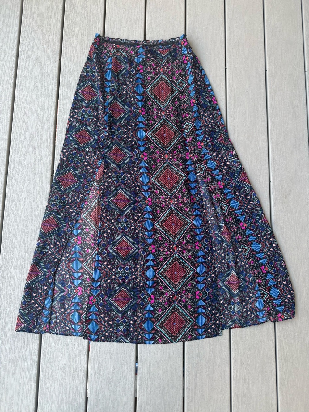 Maurices Geometric Print Double Slit Maxi Skirt Size Small